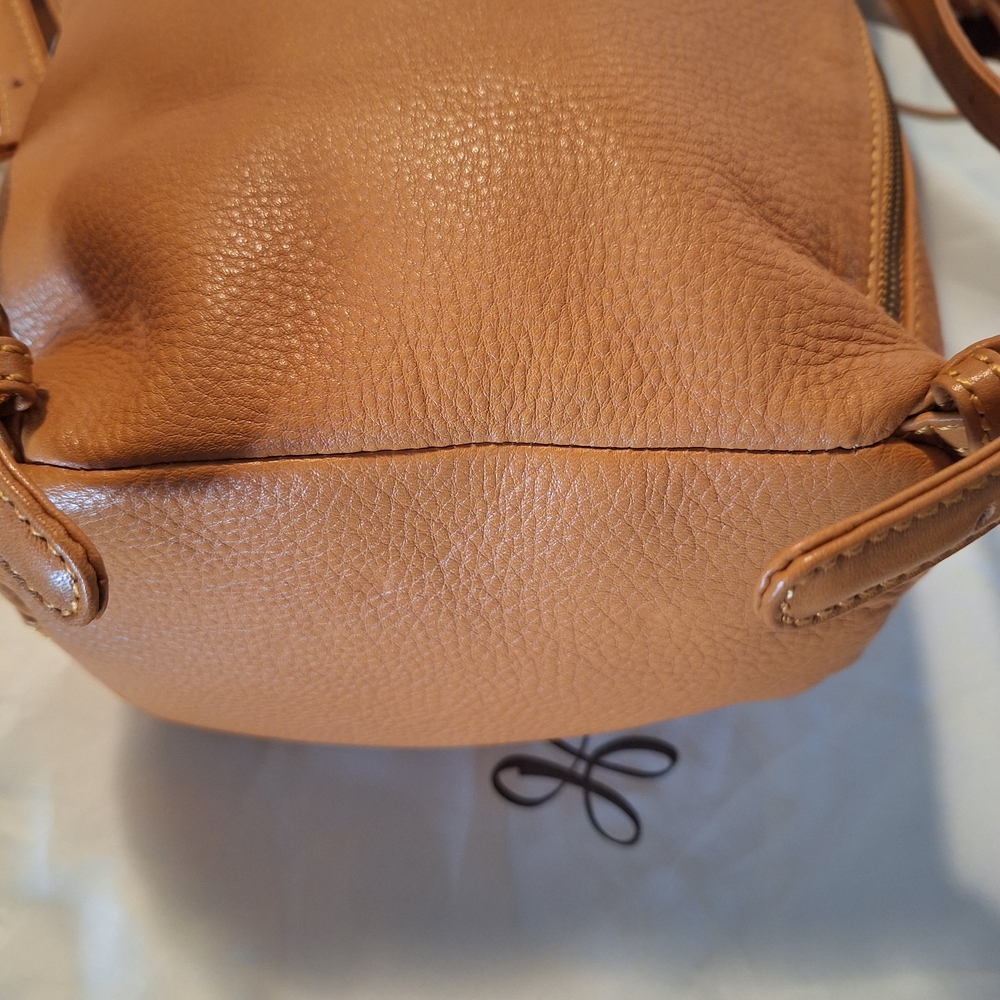 HOBO 'Blaze' Convertable Backpack Pebbled Leather Shoulder Bag with Tassel - Picture 6 of 9